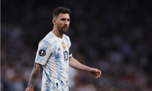 香奈儿臻品珠宝荣获高级珠宝大奖赛年度最佳珠宝作品奖